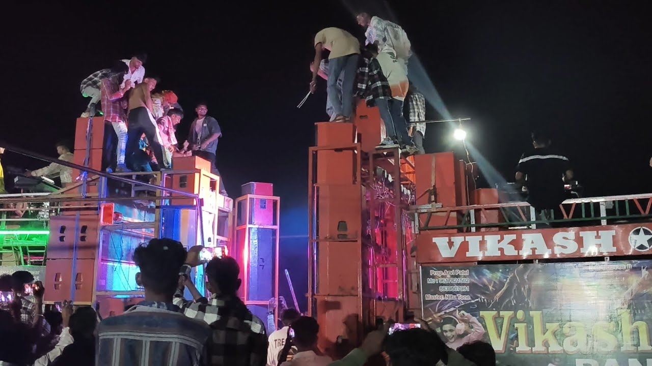 अरविंद और विकास बैंड की टक्कर सिंगर आकेश सापले