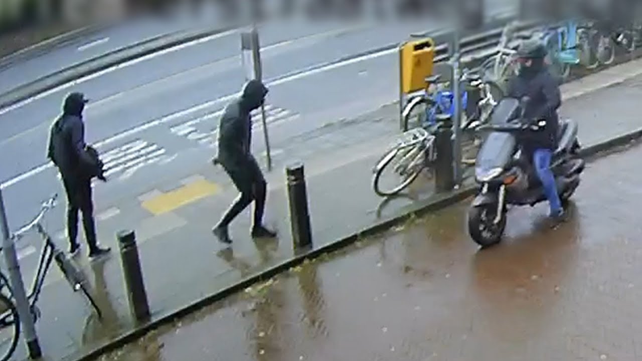 Halfweg en Zandvoort: Overvallen op geldlopers bij casino’s