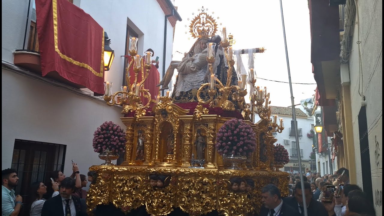 Angustias en la calle Escultor Juan de Mesa - Semana Santa Córdoba 2025