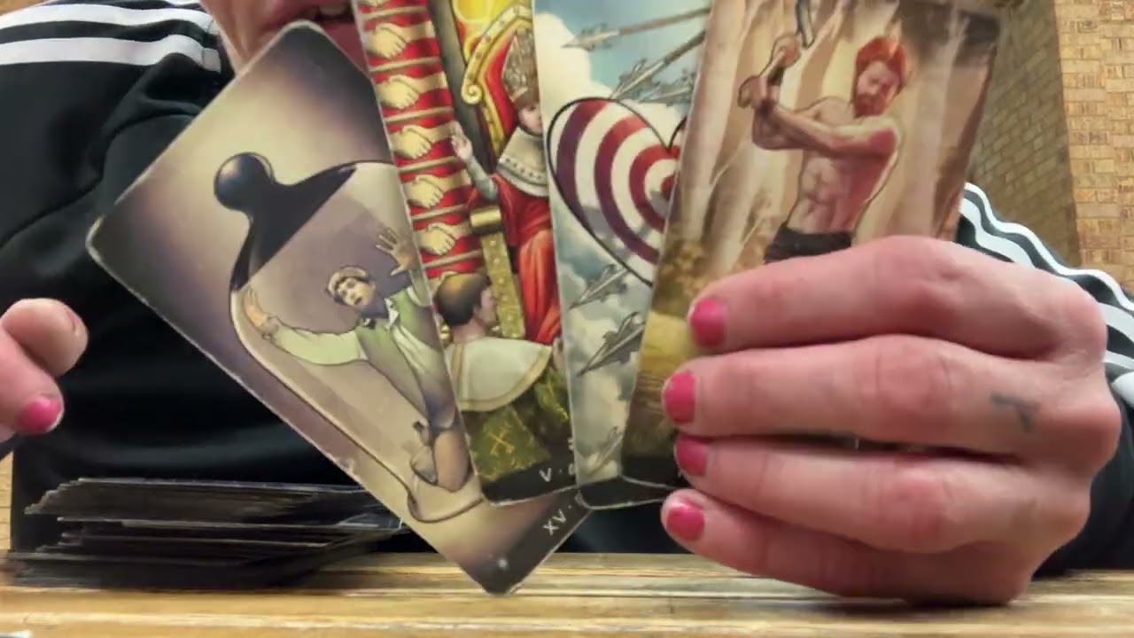 Taurus ♉️ you an another share a psychic bond coming together to build empire 