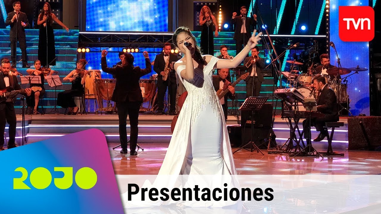 Valeria Fernández cantó 