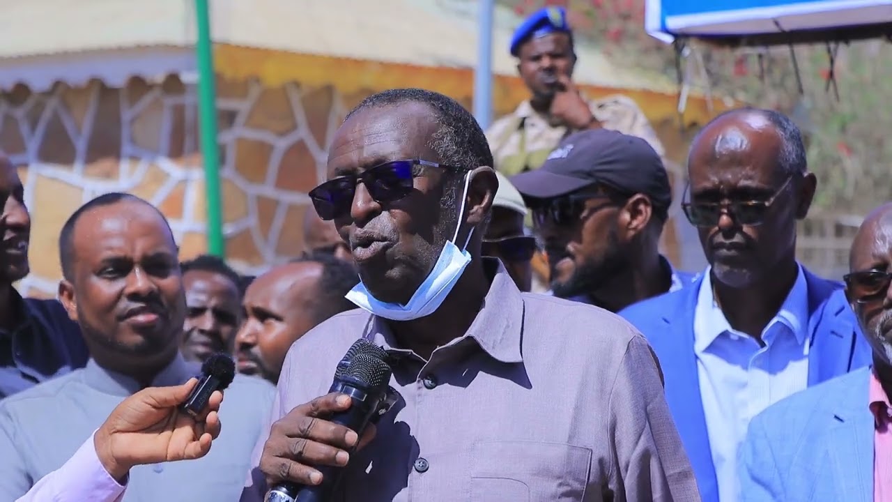 Shirkada Genel Energy oo Burco Deeq Biyo ah ugu qaybisay gobolada Bariga Somaliland.