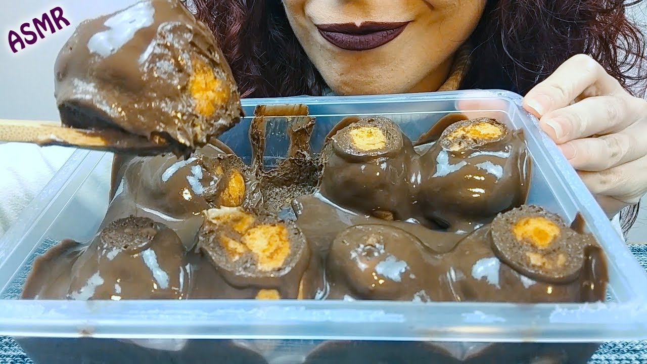 ASMR Dessert: Cream Filled Pastry Puffs with Chocolate Sauce | Big Bites | Whispering