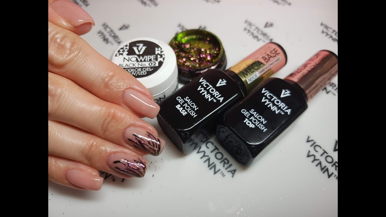 Rekonstrukcja uszkodzonego paznokcia - Mega Base Hard & Long Nails Beige Victoria Vynn