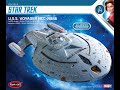 New Polar Lights 1:1000 Star Trek USS Voyager Special clear edition unboxing