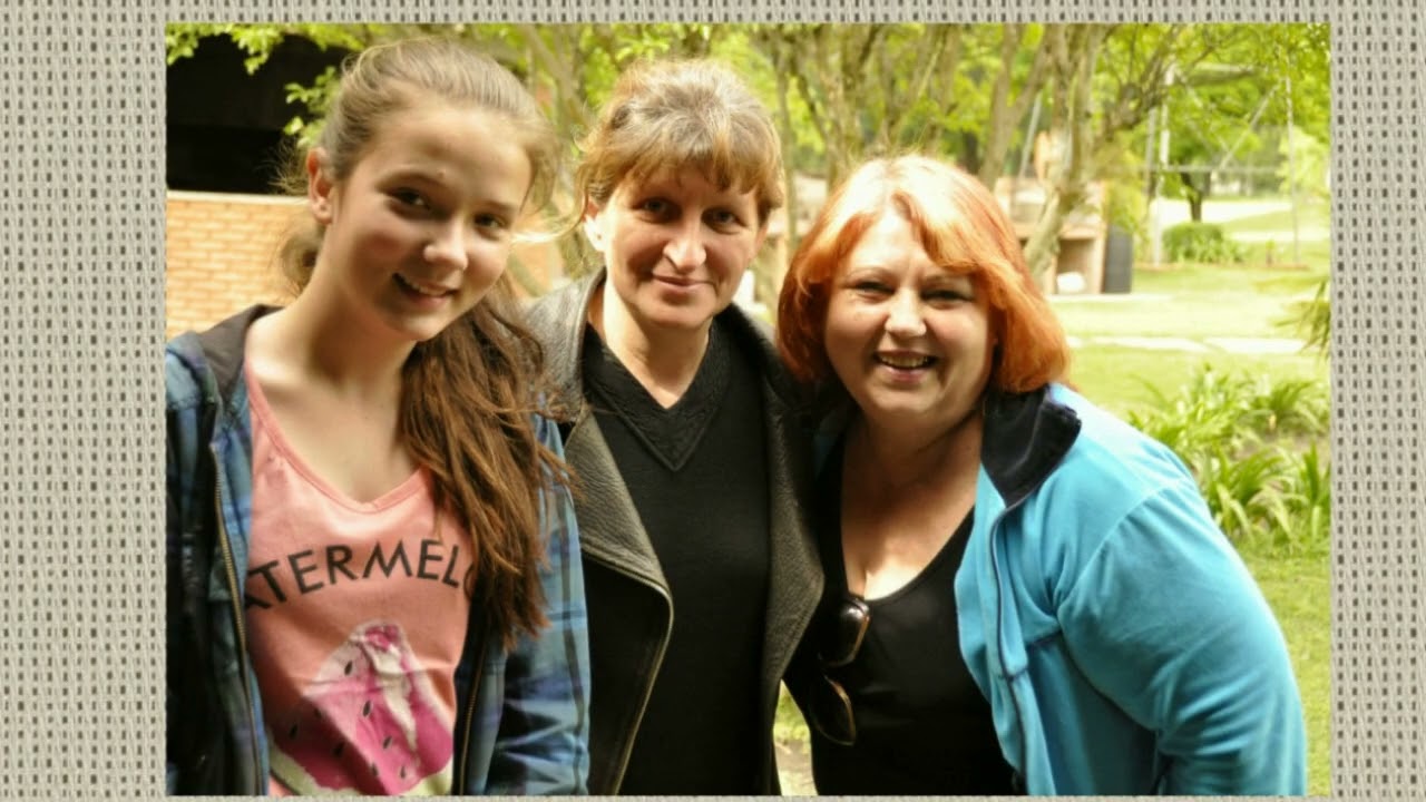 С днём рождения Леночка!