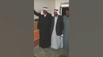 اعطييلو يا حج يلعن عقالك ديكة محششين ضحك 