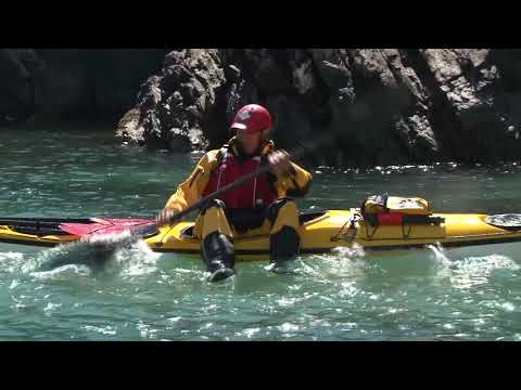 2020 sea kayaking skills - scramble self rescue