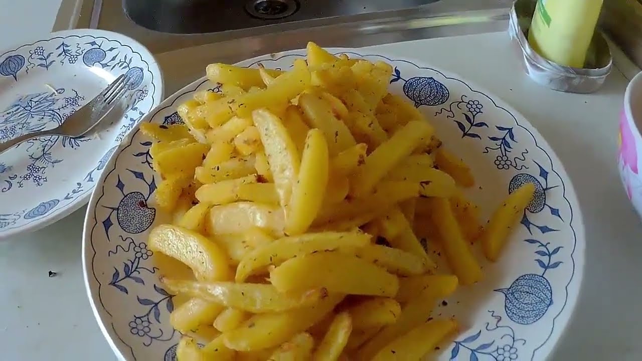 Varím jednoducho a diétne : Hranolky v teplovzdušnej fritéze Klarstein