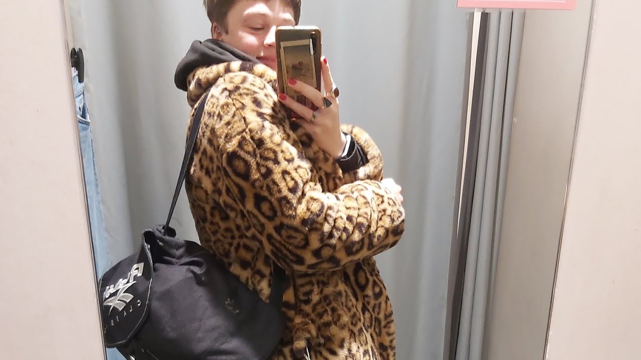 Fifi's Fashion Edition.. you choose for me.