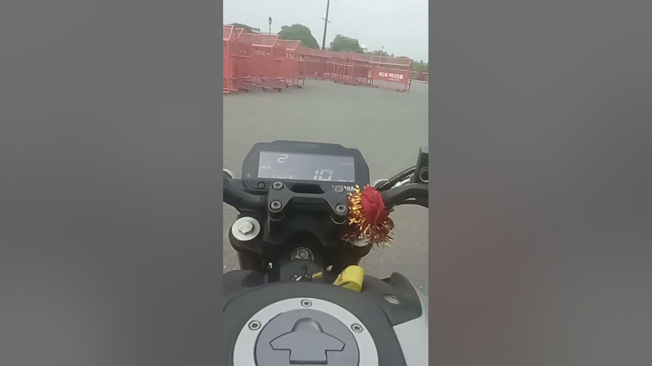 Delhi Police Se Kuch Pucha Lekin Kuch Bataya Nahi bikelover delhi-police-se-kuch-pucha-lekin-kuch-bataya-nahi-bikelover