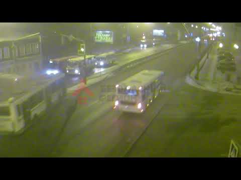 Автобус таранит несколько машин. Крупное ДТП Московский пр-т. 24.01.20
