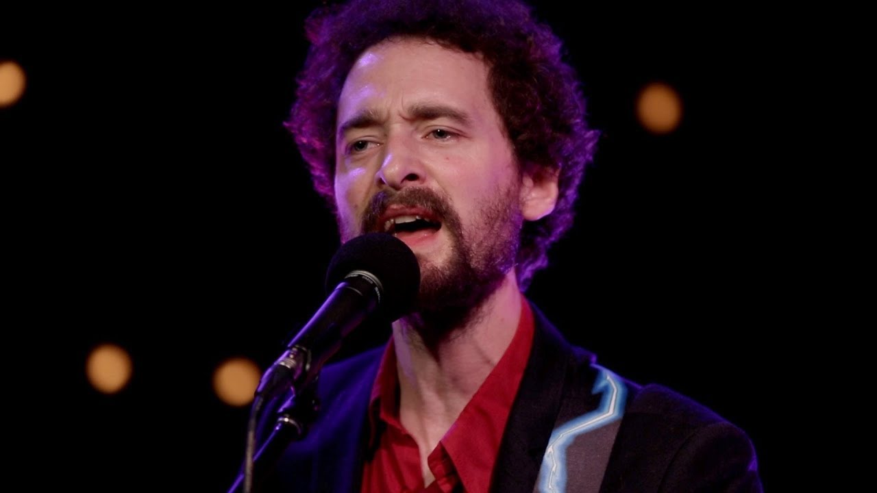 Laish – “Dance To The Rhythm" – KXT Live Sessions