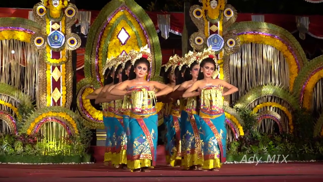 Tari Pendet - Sekaa Gong Wanita SMA Negeri 3 Denpasar