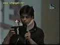 Filmfare Awards 2001 02 SRK Presents Critics Best Actress 