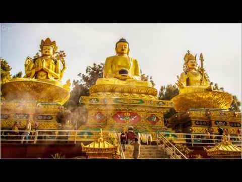 Video: Swayambhunath temple complex description and photos - Nepal: Kathmandu