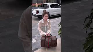 Đào Mỏ Gặp Đảo Lừa