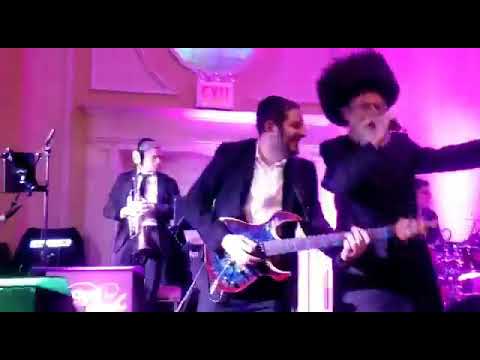 R Yankel Miller Entertaining At A Wedding With Moshe Tischler And Shloime Dachs Orchestra