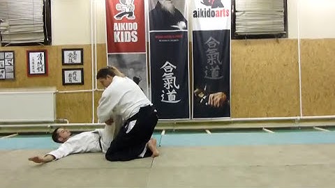 ushiro ryotedori aikiotoshi [TUTORIAL] Aikido empty hand advanced techniques