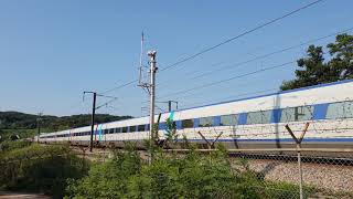 KTX #143 열차와 #412 열차 교행