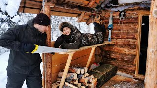 картинка: Взял Девушку в Лесную избу Стройкой Заниматься. Сделали в предбаннике столешницы.