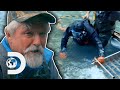 77-Year-Old Dives For Gold In His Birthday But Boulder Breaks Equipment | Gold Rush: White Water