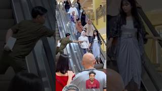 prang cewek cantik #prank #funny #family #mall #lucu #ngakak #comedy #viral