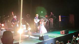 Sierra Ferrell 'Me and Bobby McGee' (cover) Factory Dallas August 2024