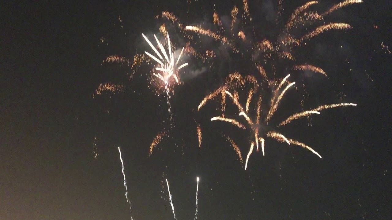 feu dartifice foire du trone  youtube