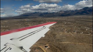 JetSuiteX [JSX] Embraer ERJ-145 Approach & Landing Taos Regional Airport (KSKX)
