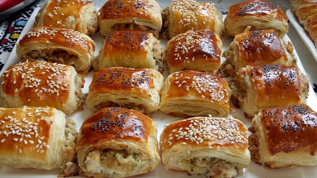 غتولي مدمنة عليهم فطائر على شكل بتي بان بعجين سحري مورق وحشوة تهبل يستحق التجربة