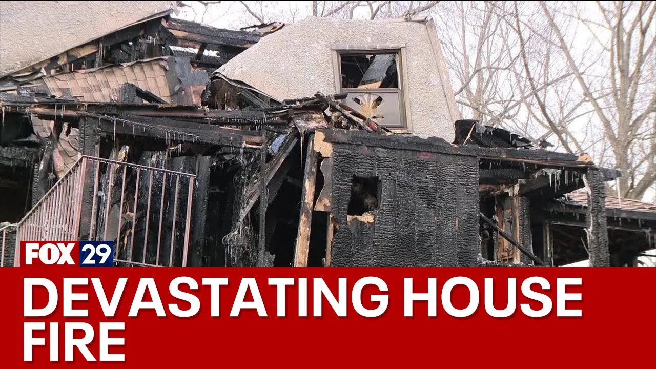 Pennsylvania family loses everything in Christmas Eve house fire - YouTube
