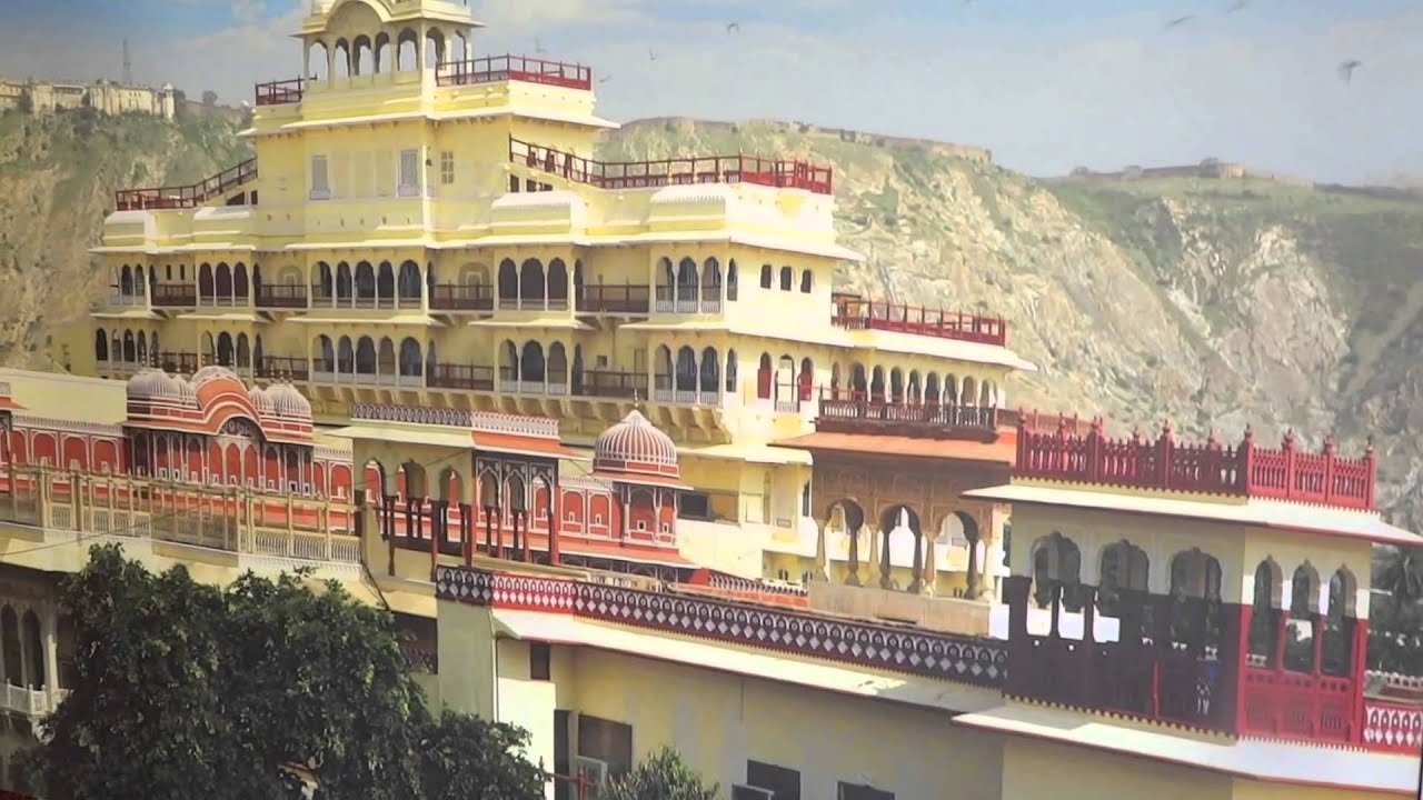 TOP PLACES TO VISIT IN JAIPUR