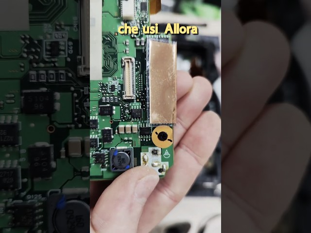 Pc armato Panasonic Toughbook, un mattone senza connettore #riparazione