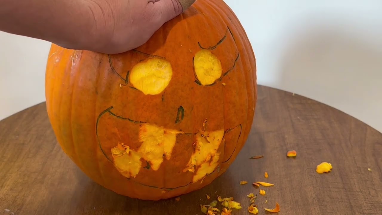This pumpkin carving set is good for kids and adults alike!