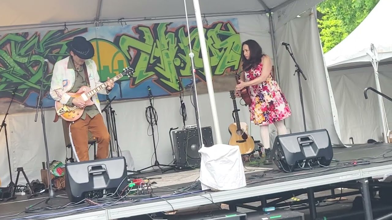 Blue Healers ~"A Family Way" FOLKLIFE at the Sexy Seattle Center