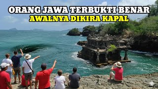 East Java is in an uproar again‼️At first, they thought it was a ship, but when they got closer, ...