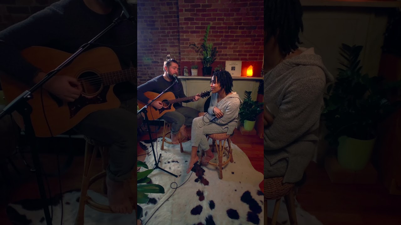Sun Sessions - Garrett & Tamara: Diamonds on the Soles of Her Shoes | Faherty