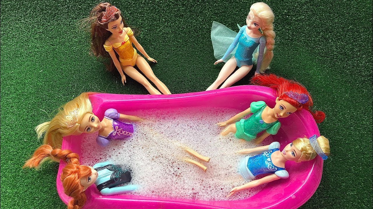Disney Princess Doll Makeover ~ DIY Miniature Ideas for Barbie - Wig, Dress, Faceup, andMore! DIY