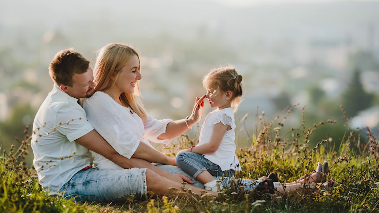 Background Music Happy Family  [No Copyright]