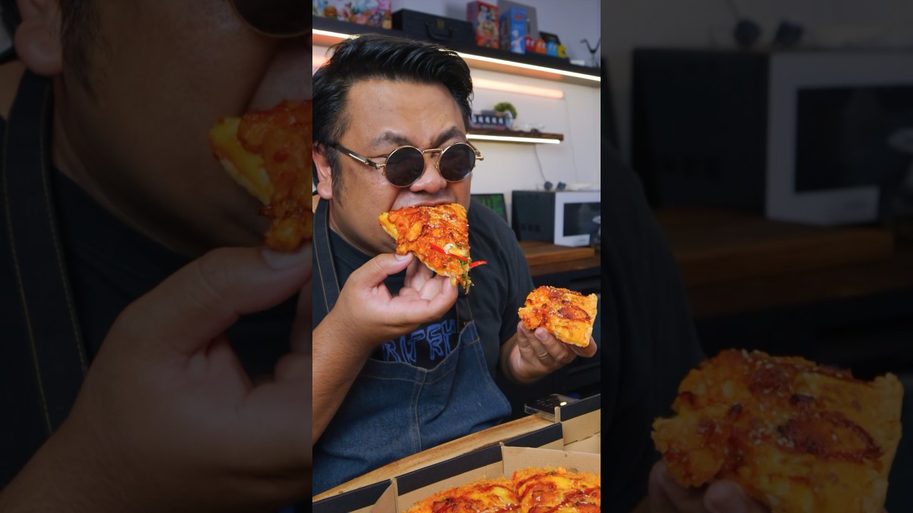 ดูเน็ตฟลิกบ้านผมมั้ย  Cheezy Max Pizza 🍕#Shorts #ThePizzaCompanyxPP