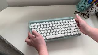 iStar Typewriter Keyboard