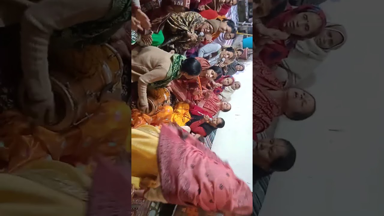 मिश्री से मीठे बोल हमारी राधा रानी की दुर्गा माता मंदिर