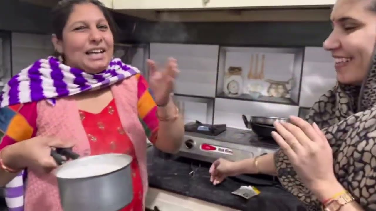 😄पूनम ने बनाई रिंकू के लिए बाबा वाली चाय ☕