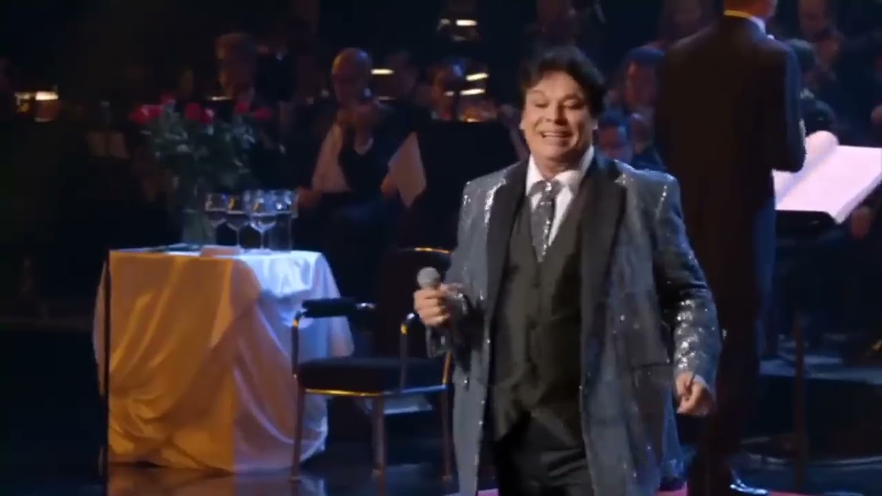 ⁣Juan Gabriel   - Mis 40 en Bellas Artes Concierto