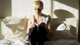 Video thumbnail of "Laura Marling - Typical"