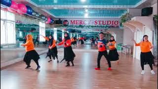 Mas Mas Mas De Ti Line Dance / Choreo by Muki Matohir Royal (INA) / Demo by Mercy Studio Palembang