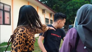 Download Lagu BOS MUDA AJAK CEWEK2 MALEM MINGGUAN TAPI MALAH DIRENDAHKAN KARENA NAIK MOBIL BUTUT TAPI Akhirnya...  MP3 Download Lagu BOS MUDA AJAK CEWEK2 MALEM MINGGUAN TAPI MALAH DIRENDAHKAN KARENA NAIK MOBIL BUTUT TAPI Akhirnya...  MP3