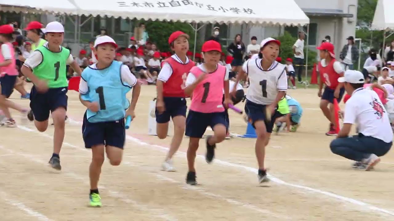 【坂田 光】5年生 2023.5 運動会 選抜リレー 1走水色