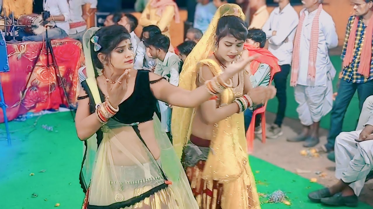 bundeli Rai // फतेह सिंह राणा - ज्योति कुशवाह // मैया की मेहमा हो मन बस गई हमारी #karila_dharmik_rai